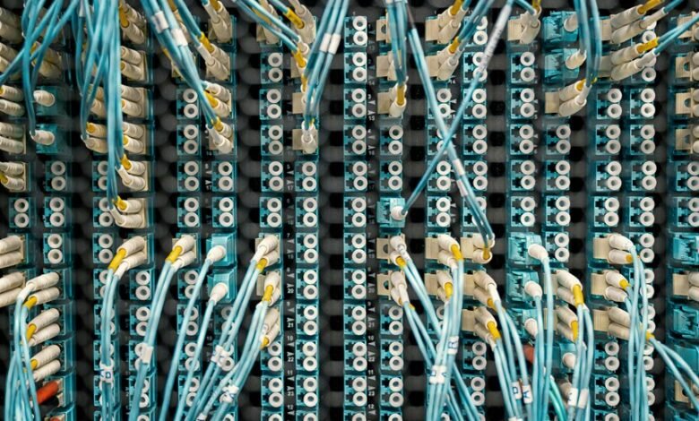 efficient digital hub network