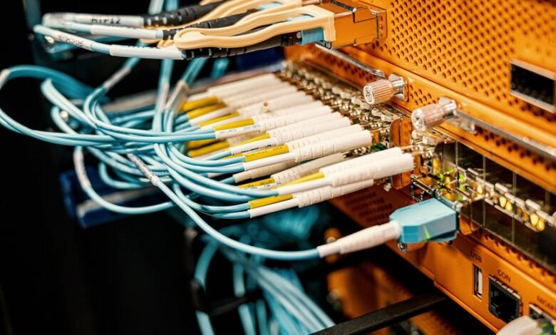 modern digital hub cloud network